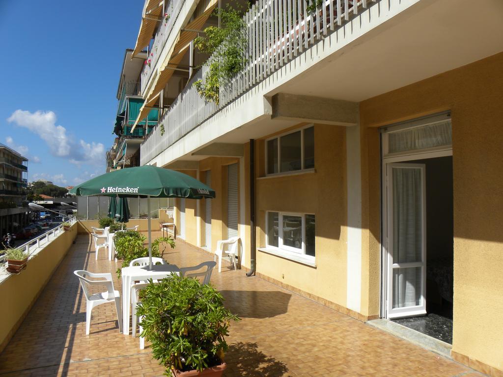 Albergo La Neigra セストリ・レヴァンテ エクステリア 写真